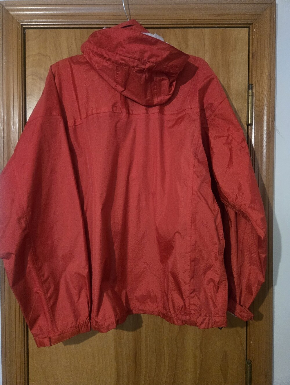 100% Waterproof Men's Hooded Red Windbreaker Jacket Size L - Picture 2 of 4